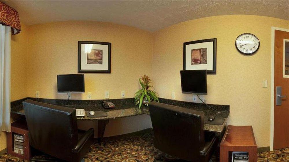 Holiday Inn Express El Paso I-10 East By Ihg Exterior photo